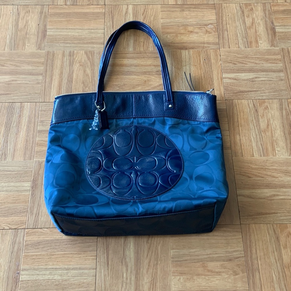 Coach F19440 Laura Signature Embossed navy Leather Tote Bag
